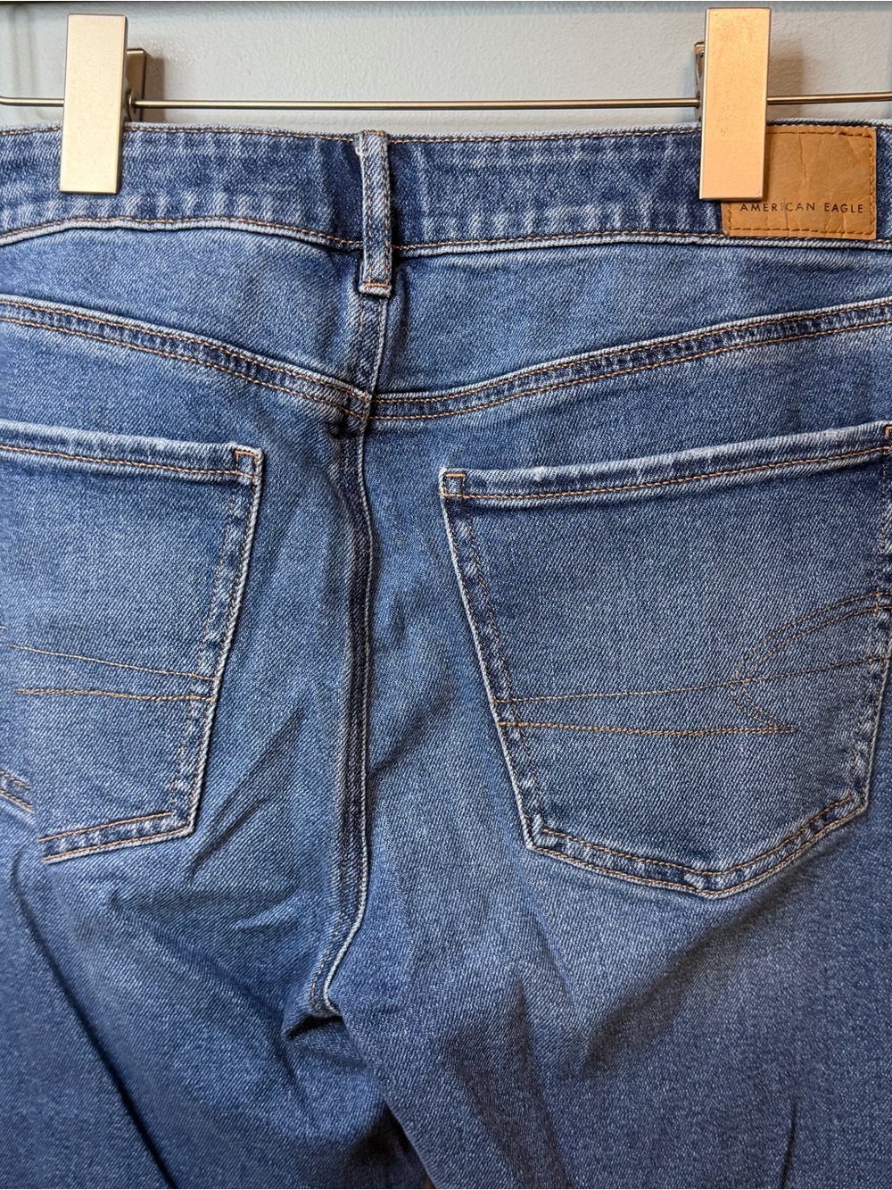 American Eagle Outfitters Tomgirl Stretch Blue Jeans Button Fly. Size 4 Short - Picture 10 of 14